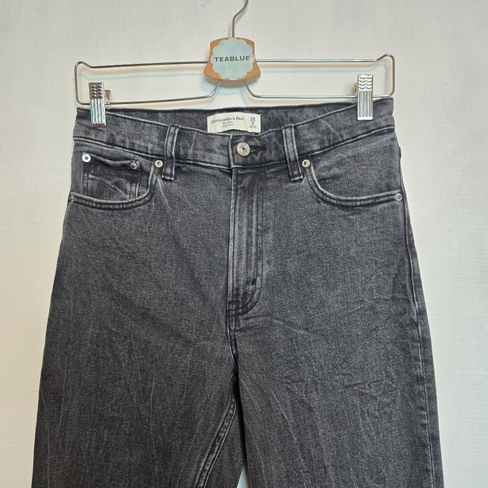 Abercrombie & Fitch 25/0 The Mom High-Rise Black Jean 25/0 - Picture 7 of 12